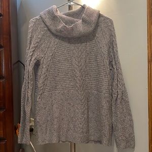 Turtle neck sweater